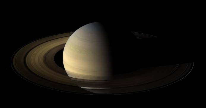 Rovnodennost na Saturnu