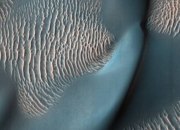 Mars, písečné duny
